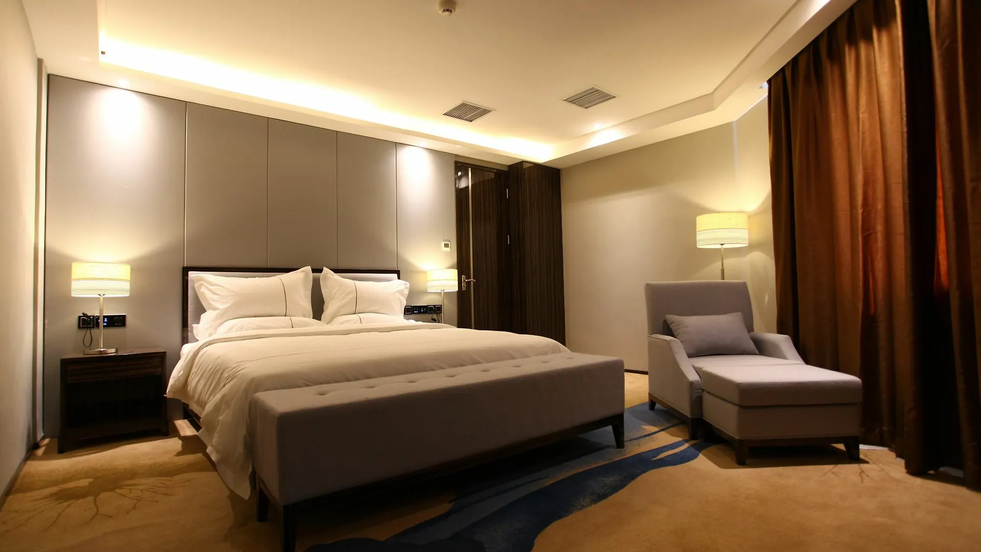 Luoyang Yihe Hotel 3*, Luoyang (Henan) China